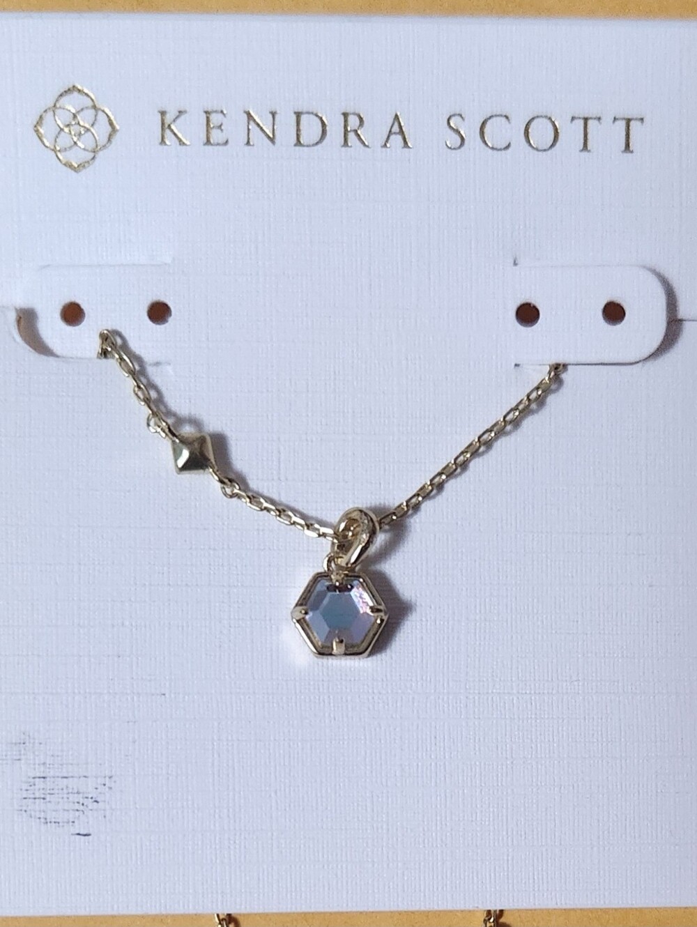 KENDRA SCOTT NECKLACE, GOLD TONE, NEW